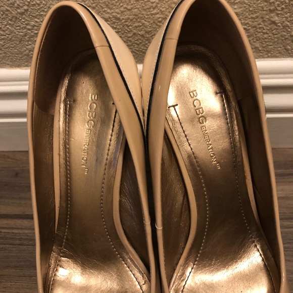 Heels - Picture 6 of 6